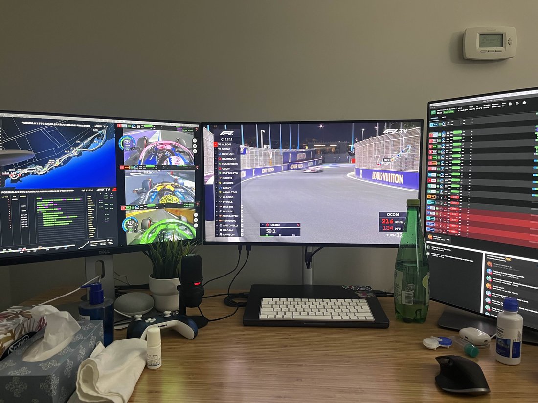 722tz's viewing setup